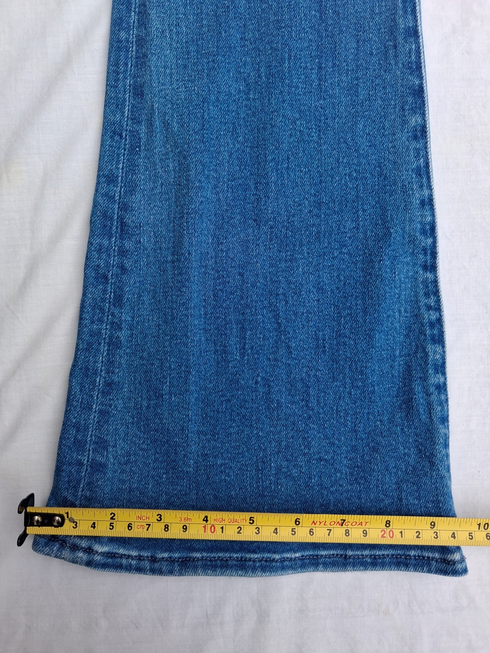 Mother The Weekender Flare Jeans - Classic Mid Wash - Picture 6 of 8